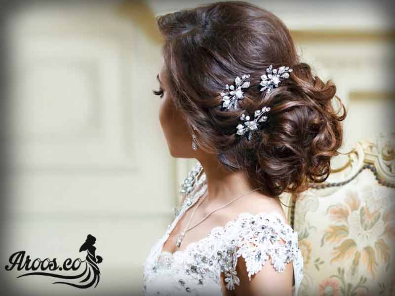 نحوه گذاشتن تاج عروس