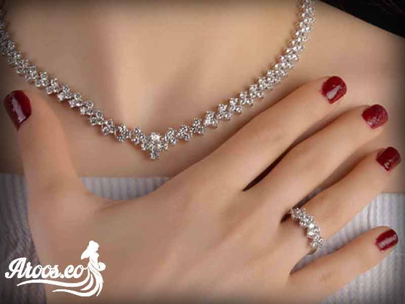 [تصویر:  bride-jewelry-102.jpg]