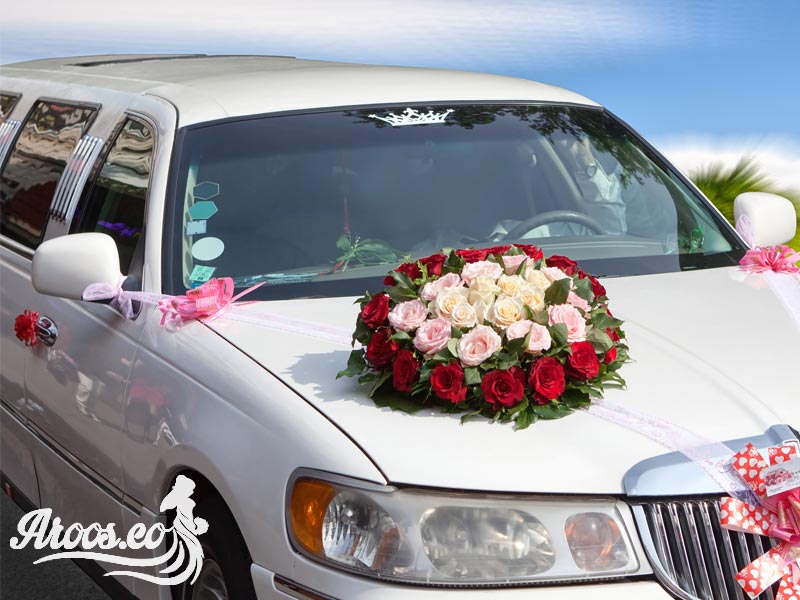 تزیین ماشین عروس خارجی با گل رز