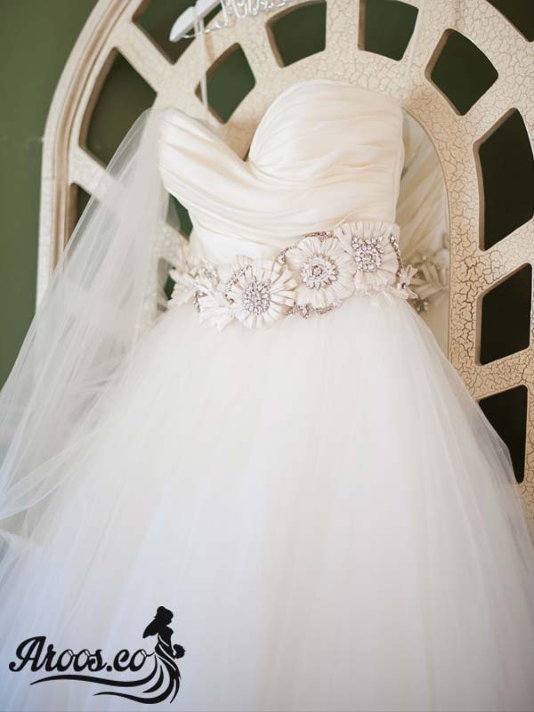 [تصویر:  wedding-dress-15.jpg]