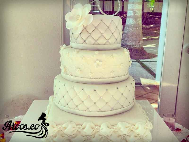 کیک عروسی متفاوت