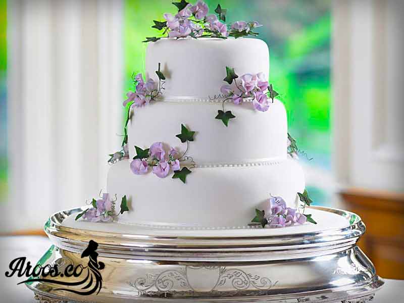 کیک عروسی ساده سفید