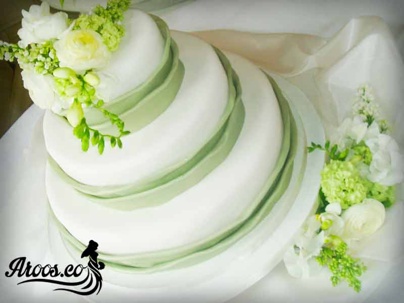 مدل کیک عروسی طبقه ای باکلاس